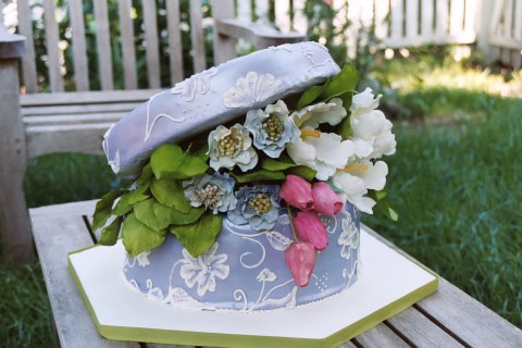 Limoges box wedding cake